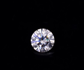 Natural Moissanite Semi precious Gemstone